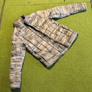 lululemon athletica Men's Silver Puffer Jacket